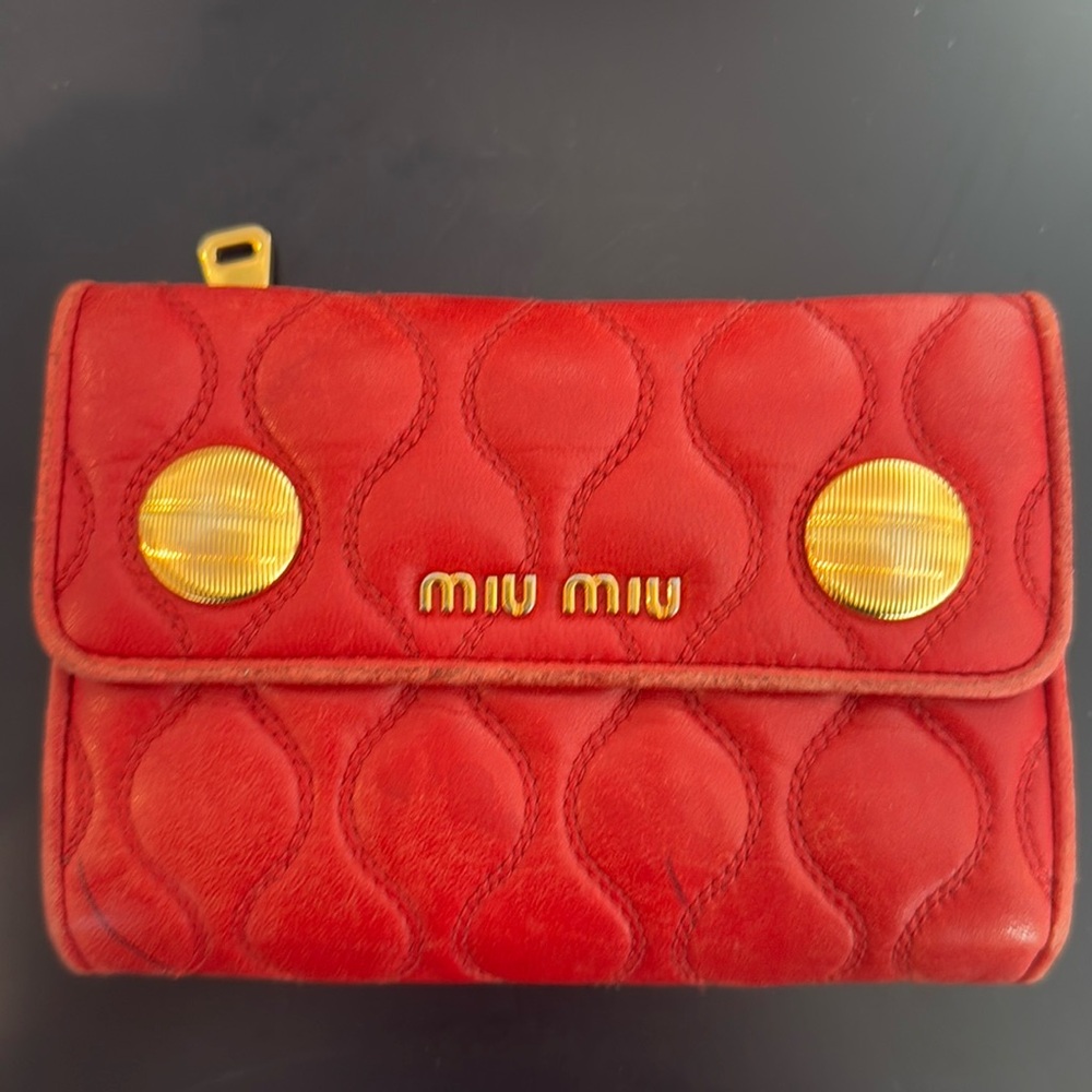 Miu miu red wallet